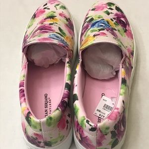 Women’s Christian Soriano flowered casual shoes
